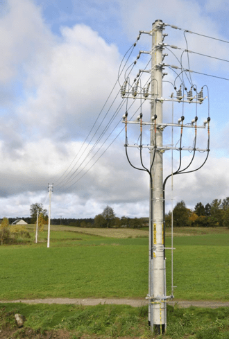 Prestressed concrete poles